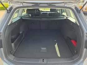Volkswagen Passat thumbnail 19