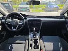 Volkswagen Passat thumbnail 8