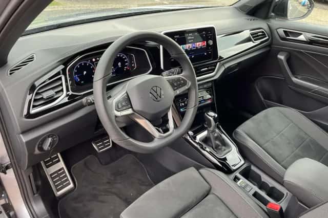 Volkswagen T-Roc (2025) thumbnail 4