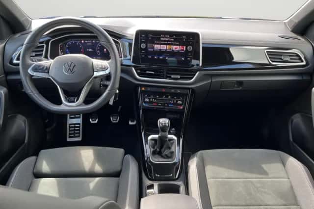 Volkswagen T-Roc (2025) thumbnail 4