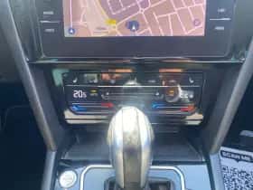 Volkswagen Passat thumbnail 17