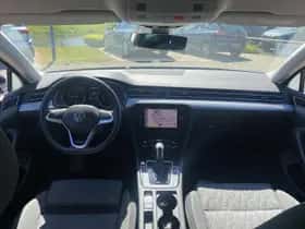 Volkswagen Passat thumbnail 5