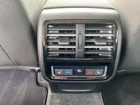 Volkswagen Passat thumbnail 15