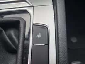Volkswagen Passat thumbnail 23