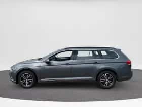 Volkswagen Passat thumbnail 4