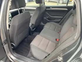 Volkswagen Passat thumbnail 9