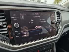 Volkswagen T-Roc (2021) thumbnail 12