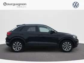 Volkswagen T-Roc (2021) thumbnail 8