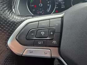 Volkswagen Passat (2021) thumbnail 15