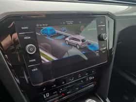 Volkswagen Passat (2021) thumbnail 16