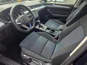 Volkswagen Passat (2021) thumbnail 10