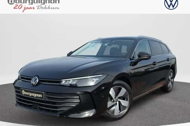Volkswagen Passat (2025) thumbnail 1