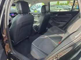 Volkswagen Passat (2025) thumbnail 6