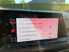 Volkswagen Golf (2022) thumbnail 15