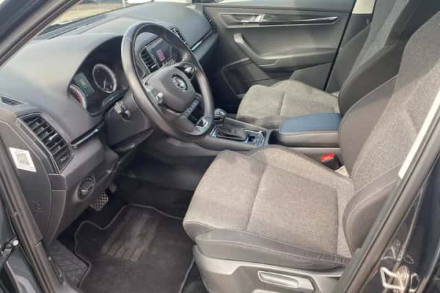 Škoda Karoq (2021) thumbnail 2