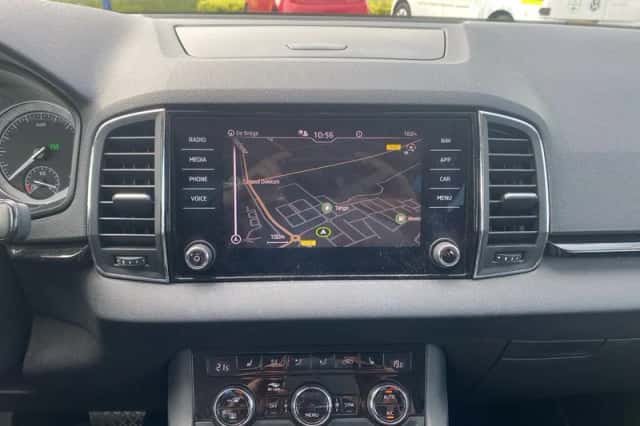 Škoda Karoq (2021) thumbnail 23