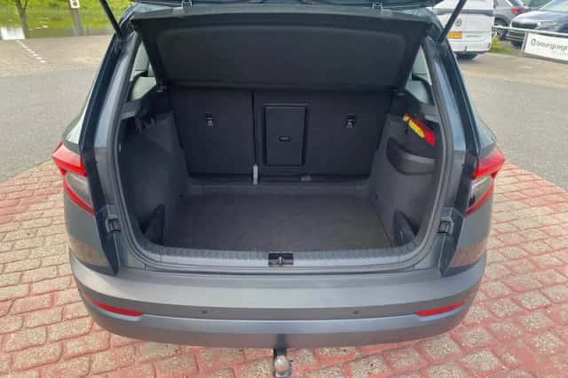 Škoda Karoq (2021) thumbnail 10