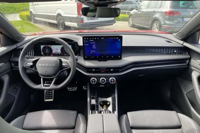 Škoda Superb (2025) thumbnail 8
