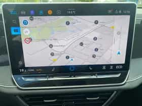 Volkswagen Passat (2025) thumbnail 15