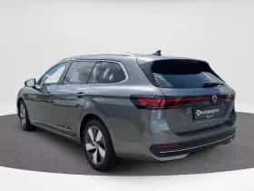 Volkswagen Passat (2025) thumbnail 5