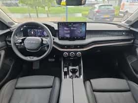 Škoda Superb (2025) thumbnail 5