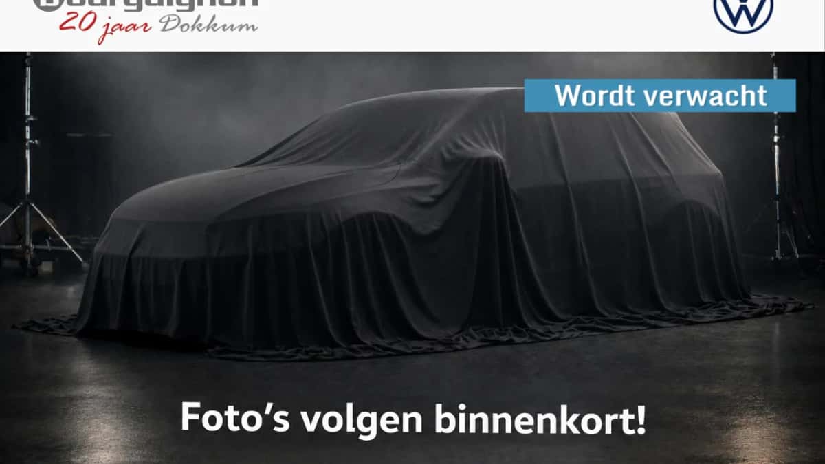 Volkswagen Golf (2025) — foto 1