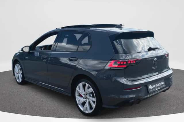 Volkswagen Golf (2025) thumbnail 6