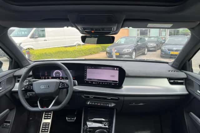 Audi Q3 (2026) thumbnail 8
