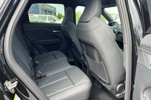 Audi Q3 (2026) thumbnail 9
