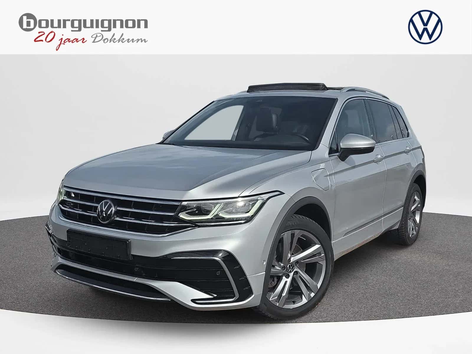Volkswagen Tiguan (2022) — foto 1