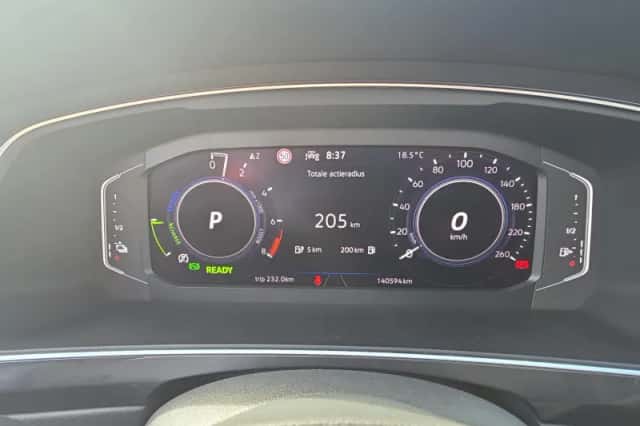 Volkswagen Tiguan (2022) thumbnail 18