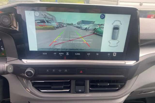 Volkswagen E-Transporter (2026) thumbnail 20