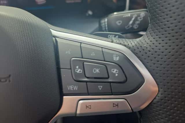 Volkswagen Golf (2025) thumbnail 14
