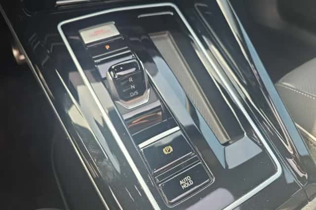 Volkswagen Golf (2025) thumbnail 22
