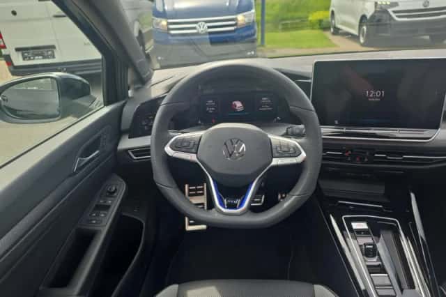 Volkswagen Golf (2025) thumbnail 7