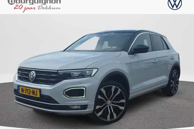 Volkswagen T-Roc (2019) thumbnail 1