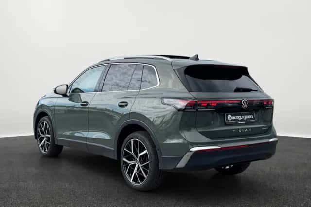 Volkswagen Tiguan (2025) thumbnail 2