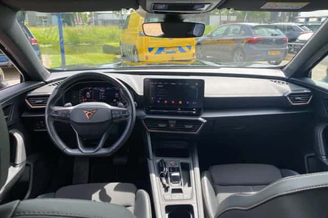 CUPRA Formentor (2022) thumbnail 5