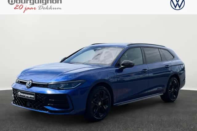 Volkswagen Passat (2025) thumbnail 1