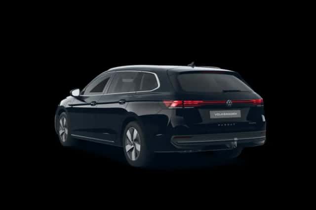 Volkswagen Passat (2025) thumbnail 3