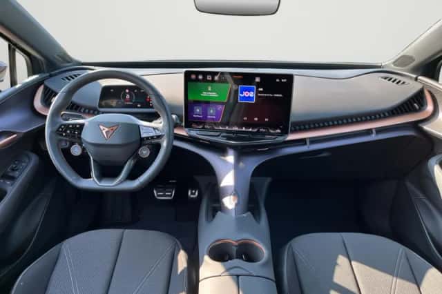 CUPRA Tavascan (2025) thumbnail 4