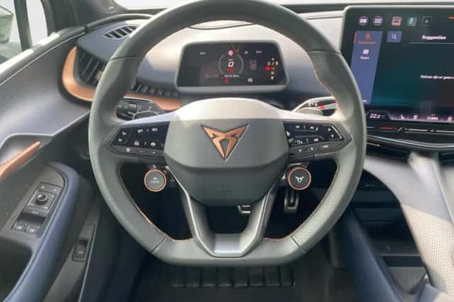 CUPRA Tavascan (2025) thumbnail 5