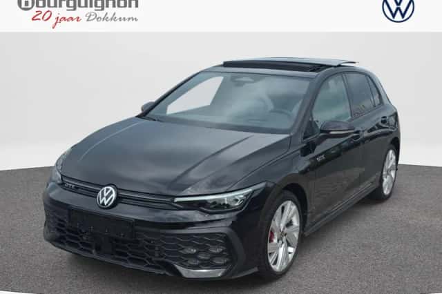 Volkswagen Golf (2025) thumbnail 1