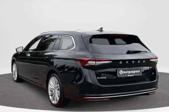 Škoda Superb (2025) thumbnail 2