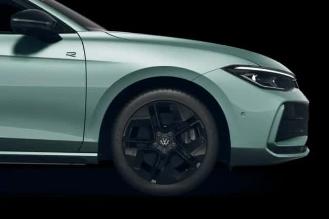 Volkswagen Passat (2025) thumbnail 3
