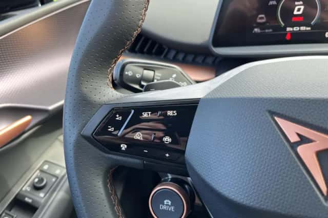 CUPRA Tavascan (2025) thumbnail 6