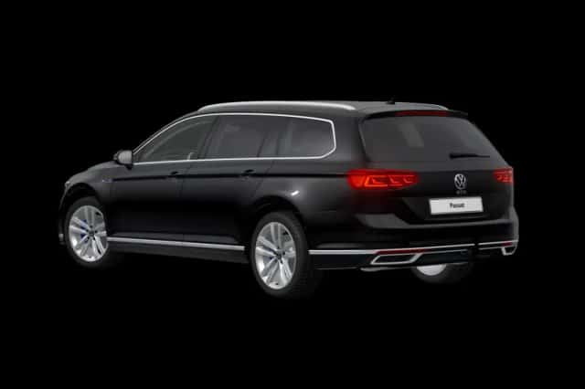 Volkswagen Passat (2023) thumbnail 5