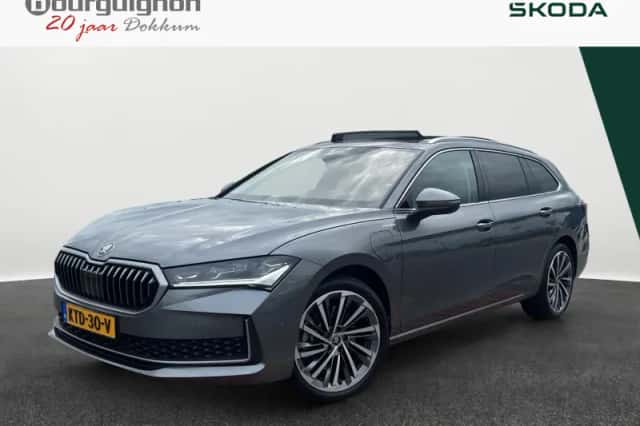 Škoda Superb (2025) thumbnail 1