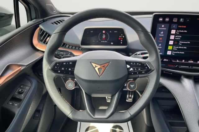 CUPRA Tavascan (2025) thumbnail 5