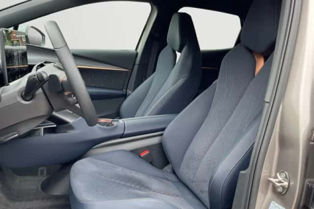 CUPRA Tavascan (2025) thumbnail 3